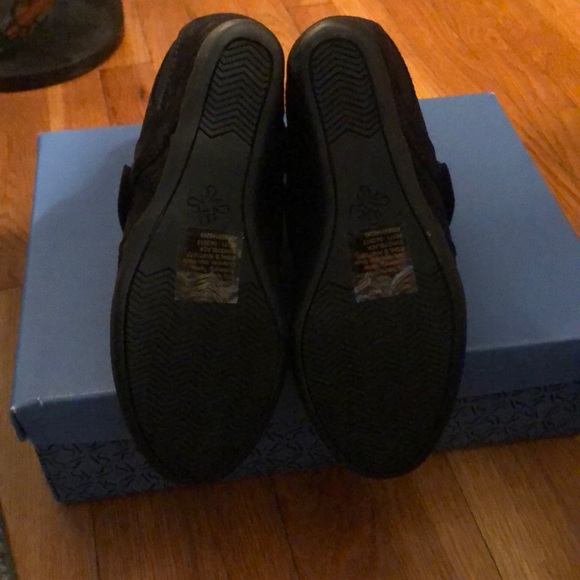 Sneaker Wedges - Picture 3 of 3